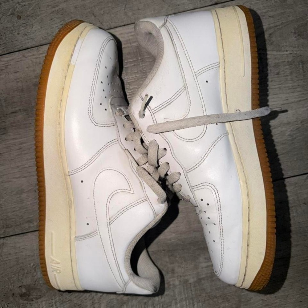 Nike Air Force 1 white trainers men size 9.5